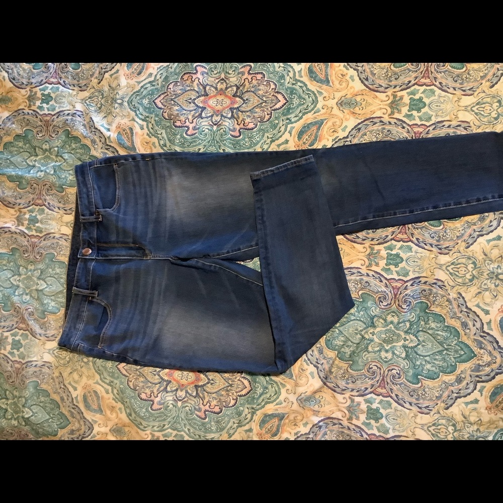 American Eagle dream Jean high-rise